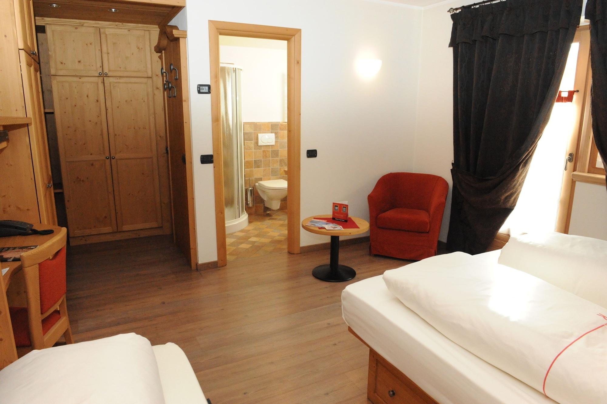 Hotel Meeting Livigno Exterior photo