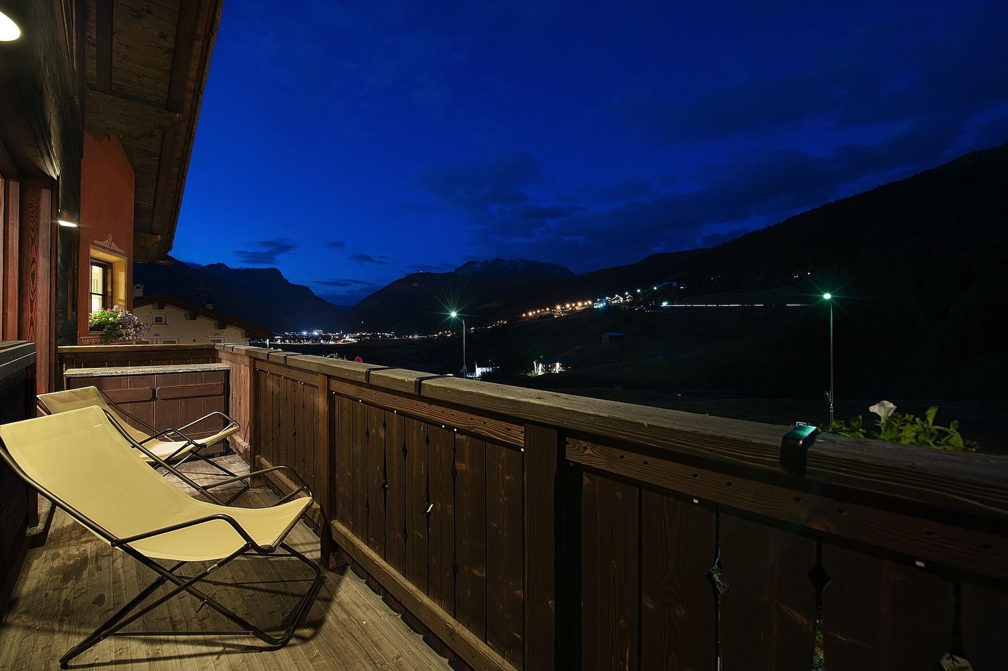 Hotel Meeting Livigno Exterior photo