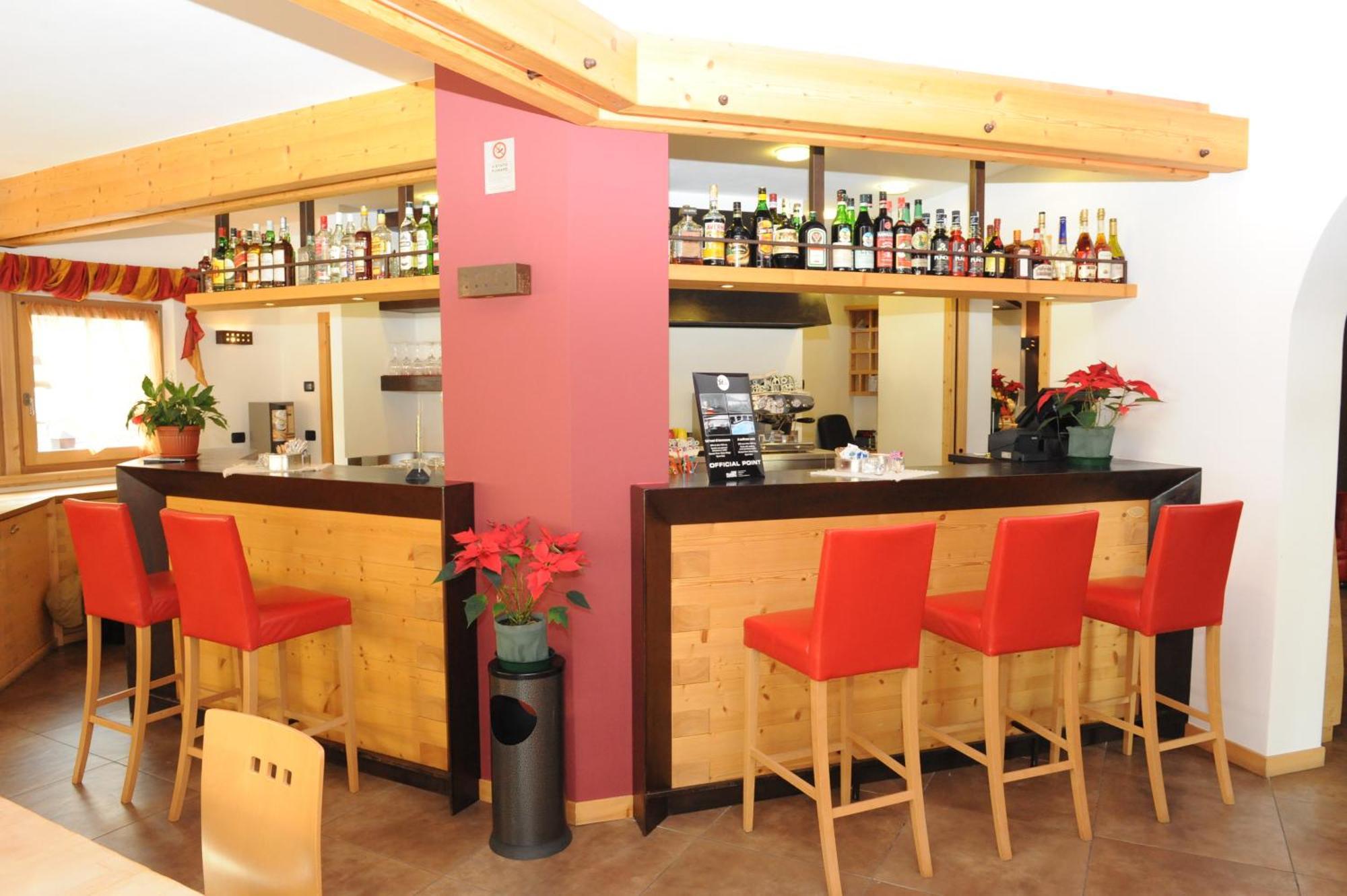 Hotel Meeting Livigno Exterior photo
